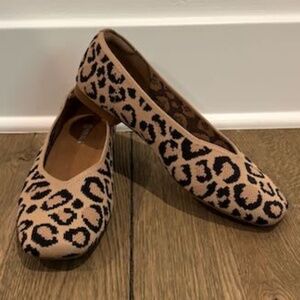 Vivaia Margot square-toe flats in Leopard print